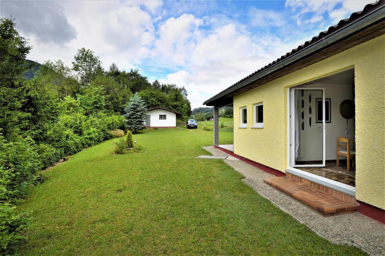 Ferienhaus Am Traunsee Mit Bergsicht 트라운키르헨 외부 사진